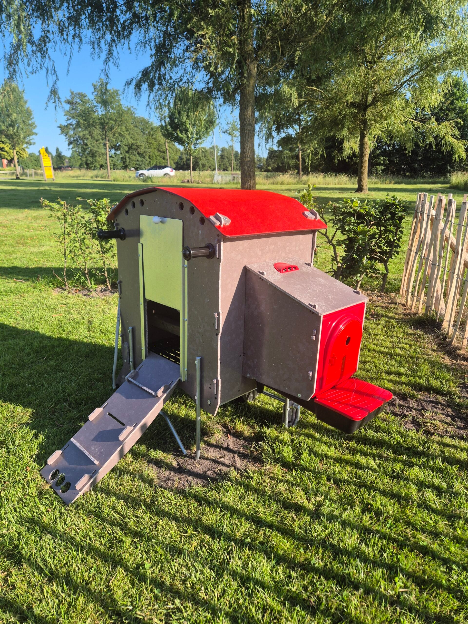 Kippen Caravan S Kunststof